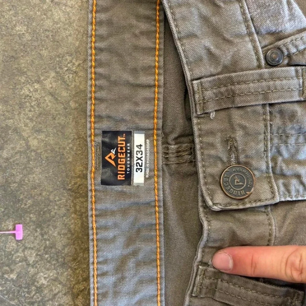 2000s Y2K grey carpenter pants